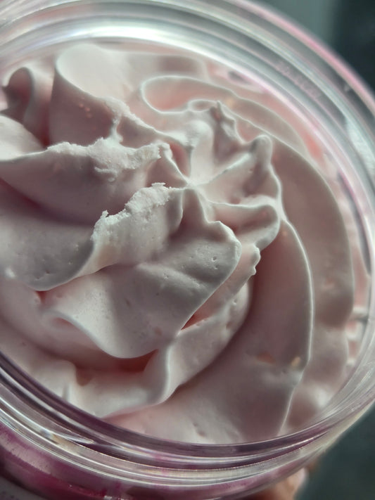 🧣 Velour Cranberry Body Butter